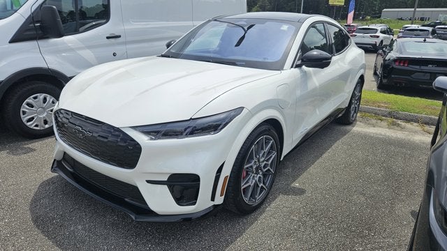 2025 Ford Mustang Mach-E GT