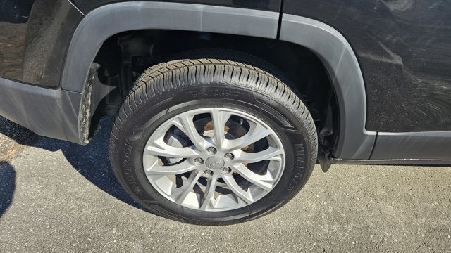 2020 Jeep Cherokee Latitude