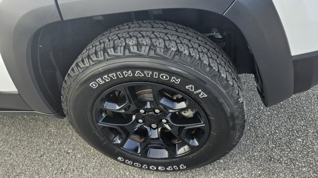 2022 Jeep Cherokee Trailhawk