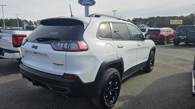 2022 Jeep Cherokee Trailhawk