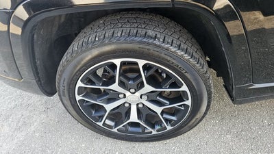 2025 Jeep Grand Cherokee Summit Reserve