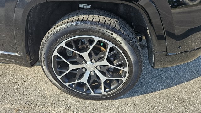 2025 Jeep Grand Cherokee Summit Reserve