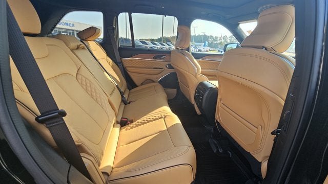 2025 Jeep Grand Cherokee Summit Reserve