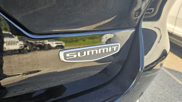2025 Jeep Grand Cherokee Summit Reserve