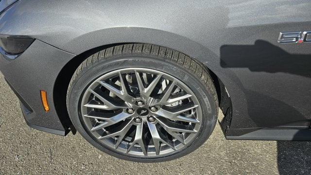 2025 Ford Mustang GT Premium Fastback