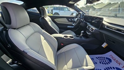 2025 Ford Mustang GT Premium Fastback