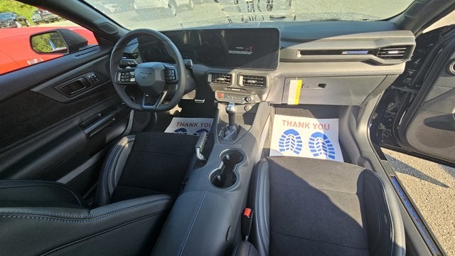 2025 Ford Mustang Dark Horse