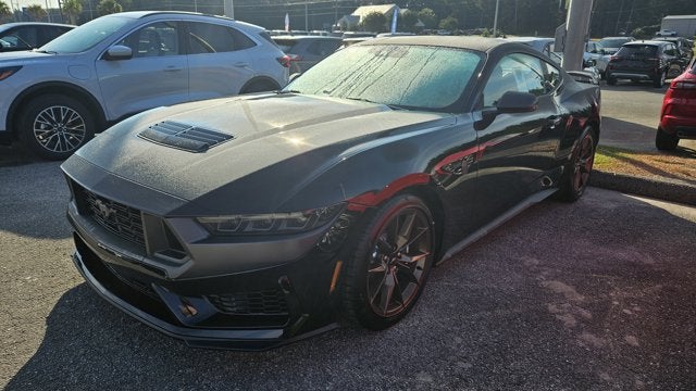 2025 Ford Mustang Dark Horse
