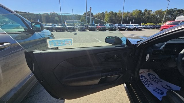 2025 Ford Mustang Dark Horse