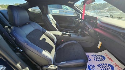 2025 Ford Mustang Dark Horse