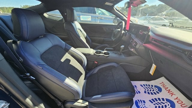 2025 Ford Mustang Dark Horse