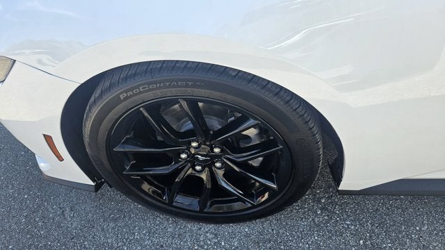 2025 Ford Mustang BASE