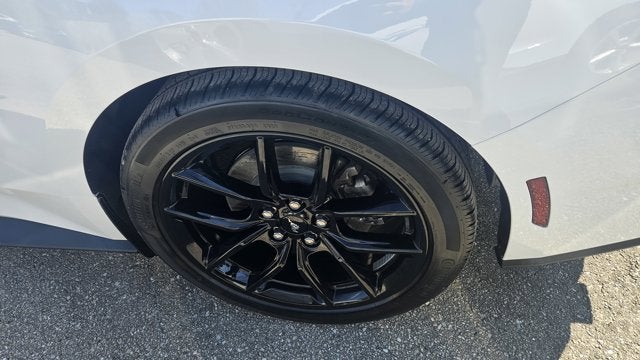 2025 Ford Mustang BASE