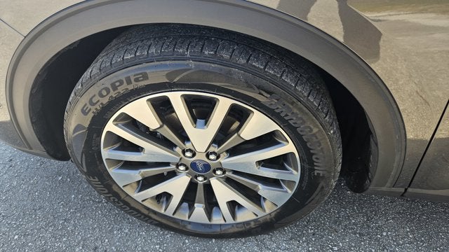 2020 Ford Escape Titanium Hybrid