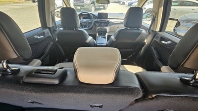 2020 Ford Escape Titanium Hybrid