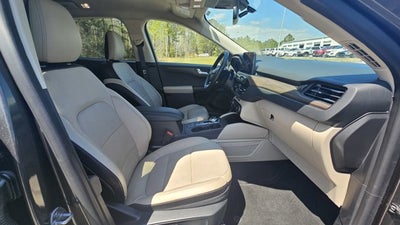 2020 Ford Escape Titanium Hybrid