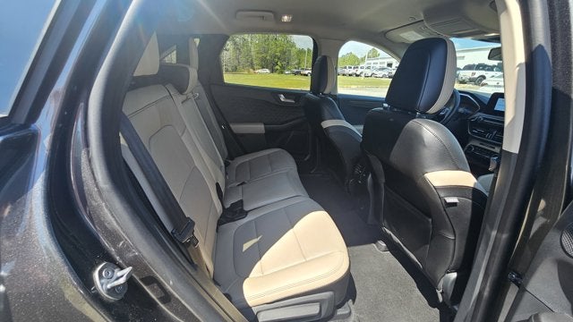 2020 Ford Escape Titanium Hybrid
