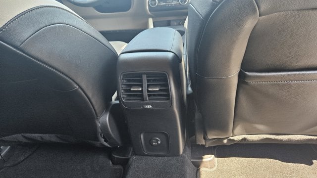 2020 Ford Escape Titanium Hybrid