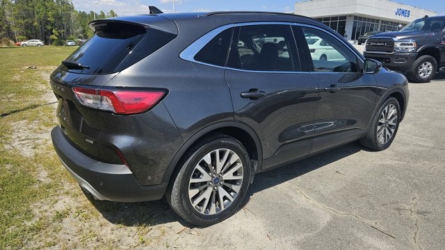 2020 Ford Escape Titanium Hybrid