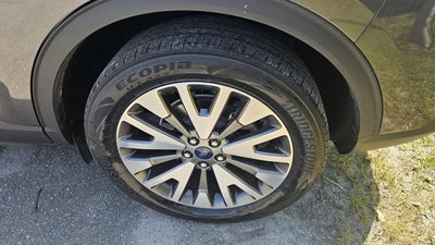2020 Ford Escape Titanium Hybrid