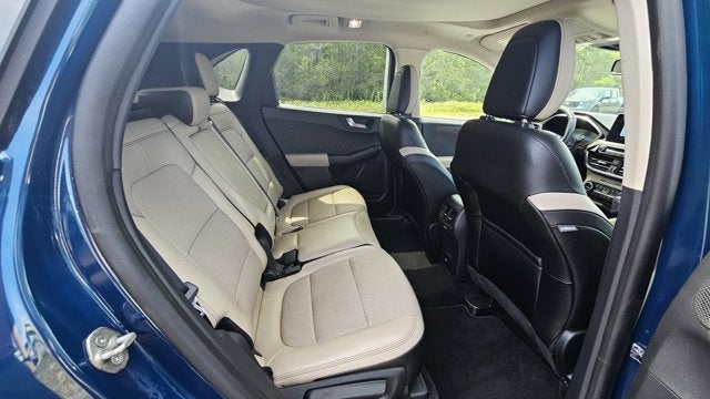 2020 Ford Escape Titanium Hybrid