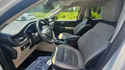 2020 Ford Escape Titanium Hybrid