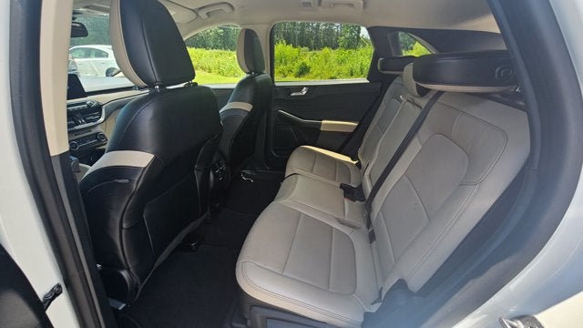 2020 Ford Escape Titanium Hybrid