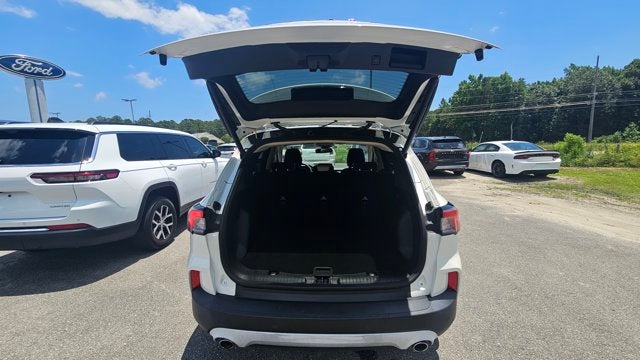 2020 Ford Escape Titanium Hybrid