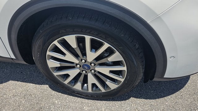 2020 Ford Escape Titanium Hybrid