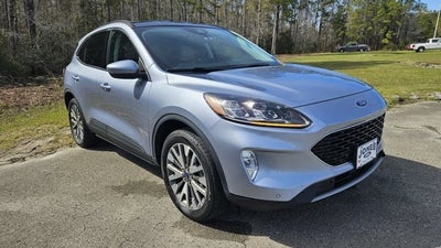 2022 Ford Escape Titanium