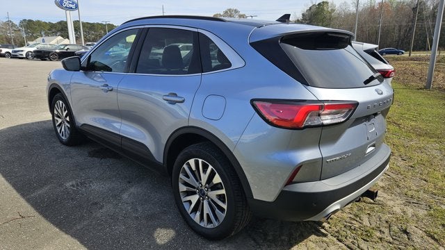 2022 Ford Escape Titanium