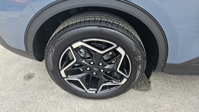 2026 Ford Escape Platinum