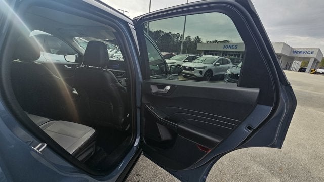 2026 Ford Escape Platinum