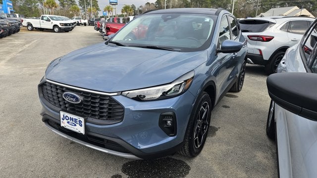 2026 Ford Escape Platinum