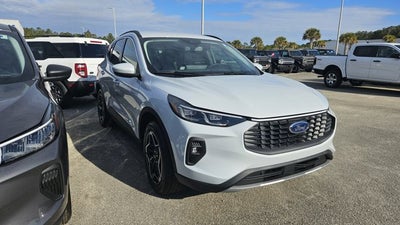 2026 Ford Escape Platinum