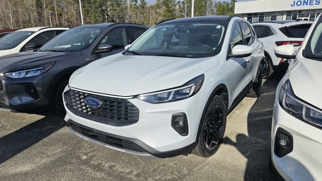 2026 Ford Escape Platinum