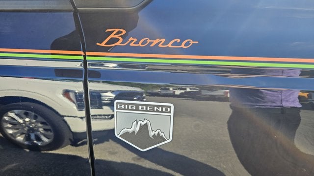 2021 Ford Bronco Base