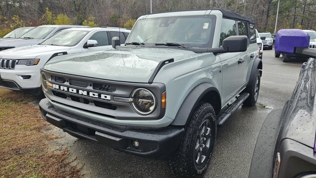 2021 Ford Bronco Base