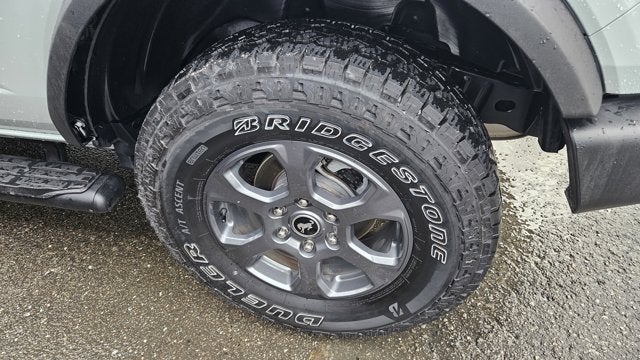 2021 Ford Bronco Base