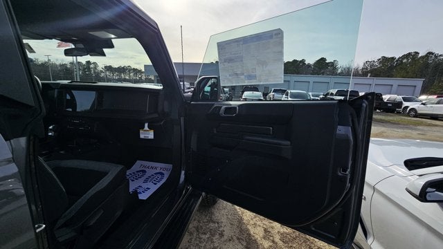 2025 Ford Bronco Base