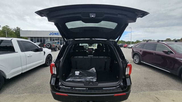 2027 Ford Explorer Active w/200A Pkg