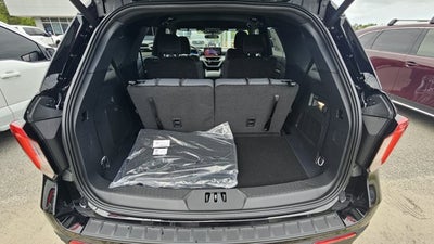 2027 Ford Explorer Active w/200A Pkg