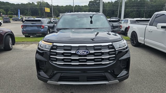 2027 Ford Explorer Active w/200A Pkg