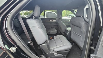 2027 Ford Explorer Active w/200A Pkg