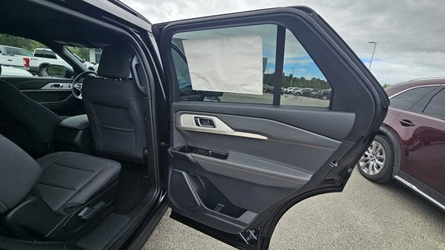 2027 Ford Explorer Active w/200A Pkg
