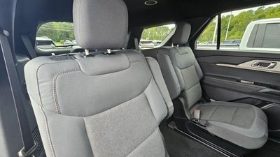 2027 Ford Explorer Active w/200A Pkg