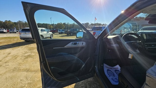 2026 Ford Explorer Active (100A)