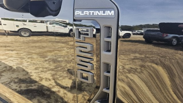 2026 Ford Super Duty F-250 SRW F-250® Platinum®