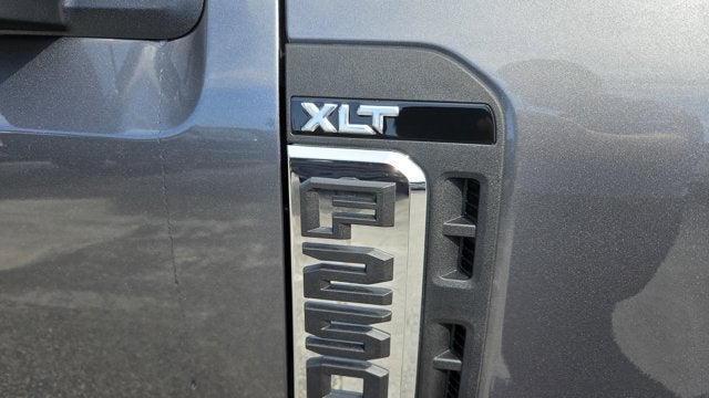 2026 Ford Super Duty F-250 SRW F-250® XLT