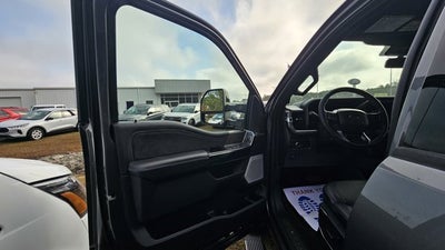 2026 Ford Super Duty F-350 SRW F-350® Platinum®